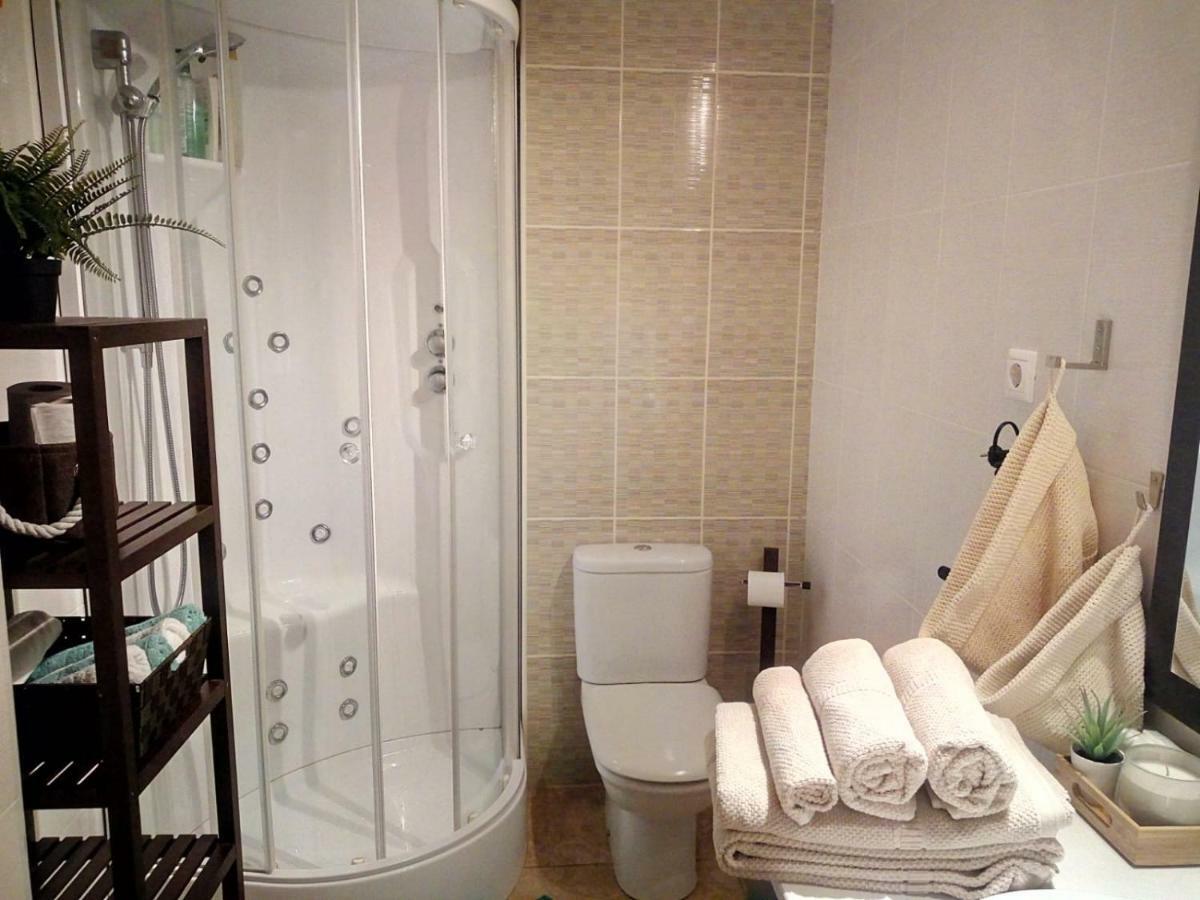 Apartament Deltament Дельтебре Экстерьер фото